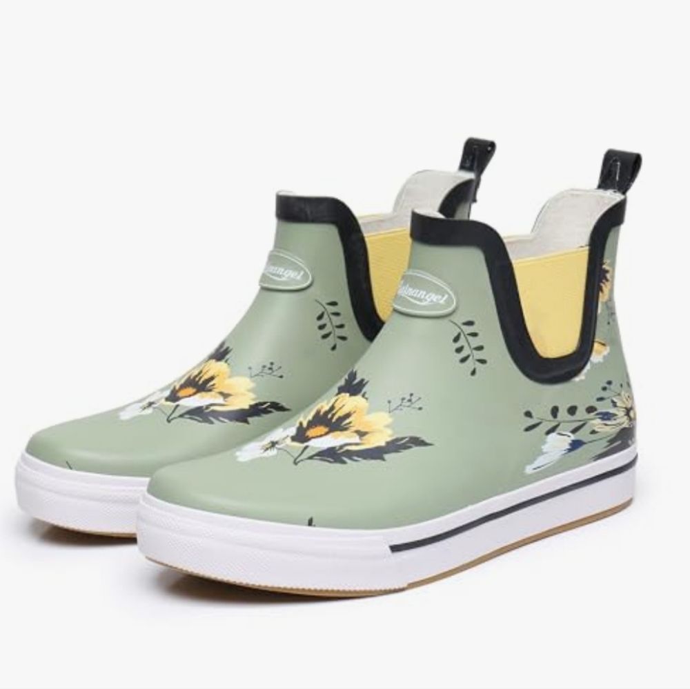 Rainangel Women's Lightweight Pea Green Floral Waterproof Rain Garden Boots, 7